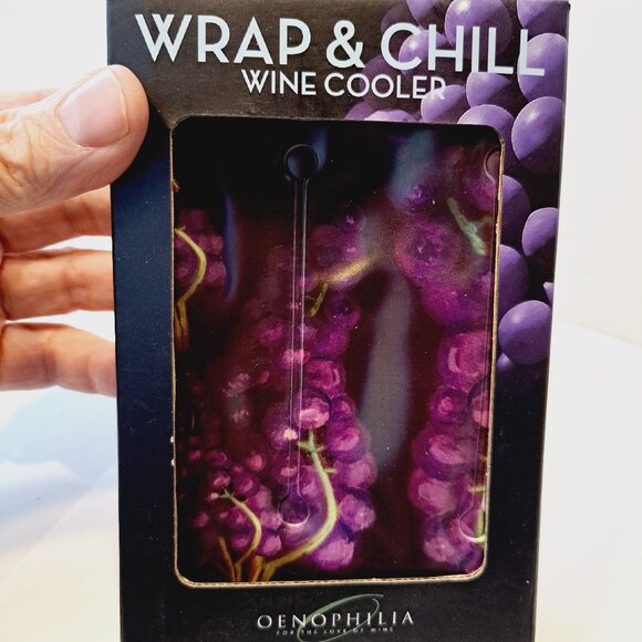 Oenophilia Wine Cooler Wrap and Chill Grape Design - Picture 3 of 5